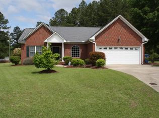 105 Pinecrest Ct, Washington, NC 27889