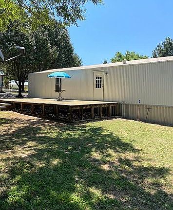 New 14 x 32 back deck