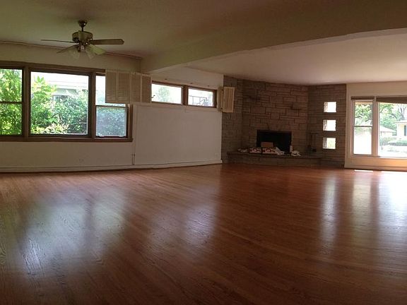 Spacious open floor plan