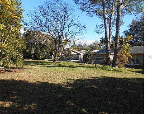 4th image of 8510 Forest Glade Dr