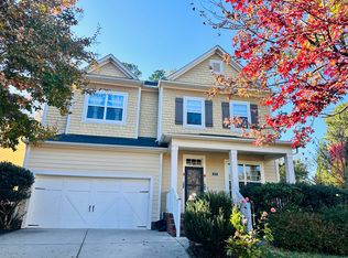 807 Long Meadows Rd, Chapel Hill, NC 27516