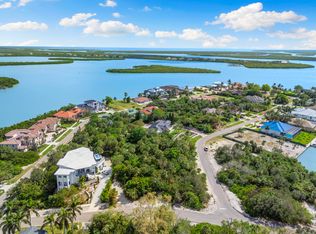 1130 Caxambas Dr, Marco Island, FL 34145