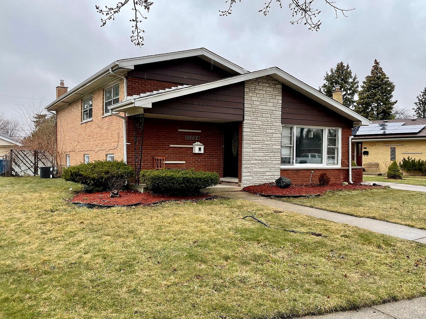 10724 Leclaire Ave, Oak Lawn, IL 60453 MLS 11869847 Zillow