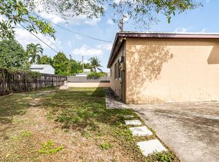 3500 SW 47th Ave, West Park, FL 33023