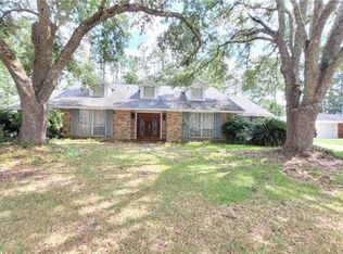 161 W Pinewood Dr, Slidell, LA 70458