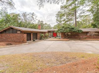 1914 Winterlochen Rd, Fayetteville, NC 28305