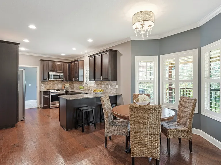 12306 Blacksburg Ln — Photo 8