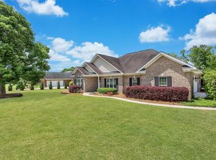 1827 Old Carriage Trl, Statesboro, GA 30458