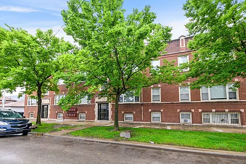 6001-6005 S Richmond St #2915-21 Photo 1 6001-6005 S Richmond St #2915-21 Photo 1