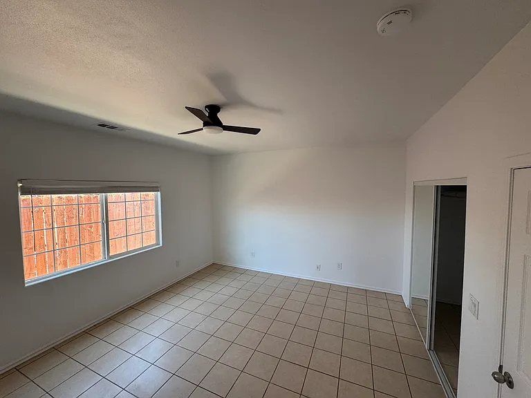31200 Avenida Alvera #B — Photo 11