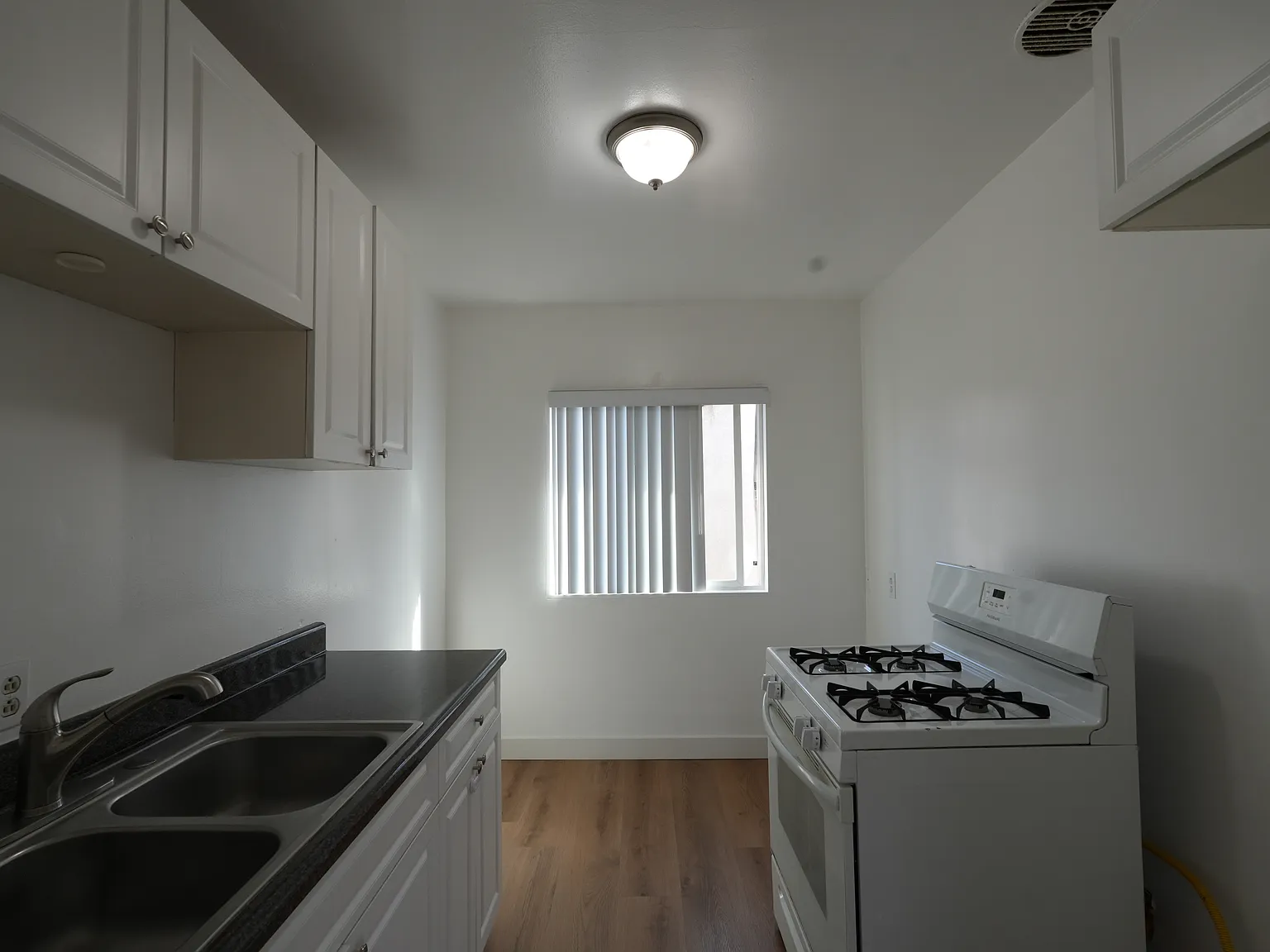 1 bed, $1,850 — Photo 3