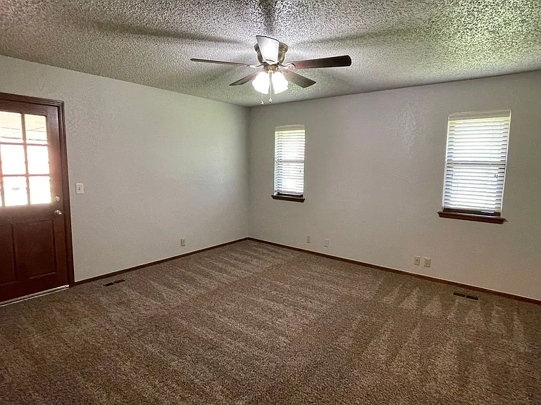 903 Northbrook Ave — Photo 8