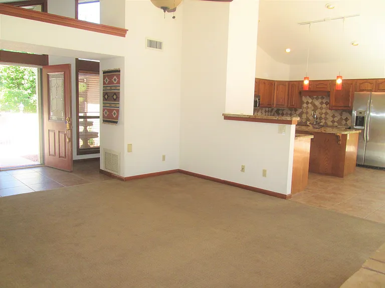 225 Kaibab Way — Photo 4