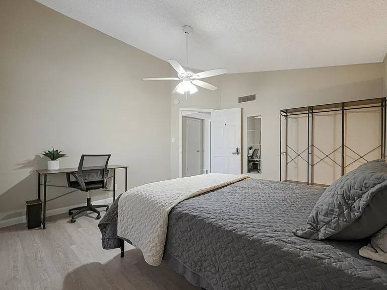 Large vaulted room