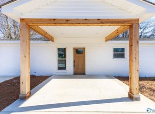 6116 Pisgah Dr NW, Huntsville, AL 35810