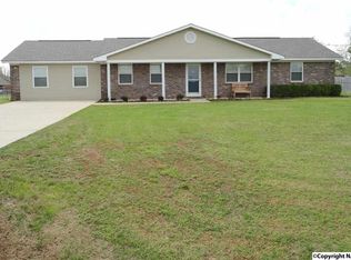 846 Jimmy Fisk Rd, Hazel Green, AL 35750