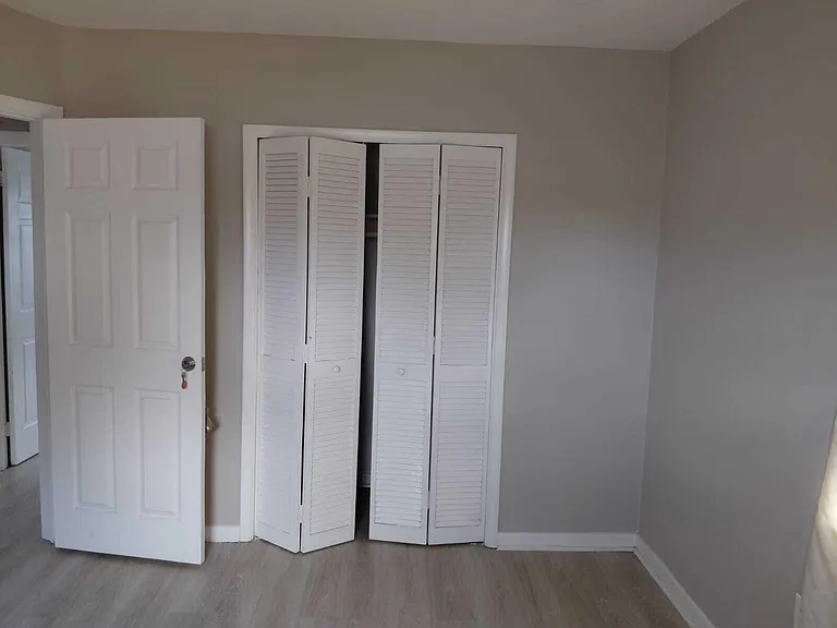 5749-5753 Grant St — Photo 13