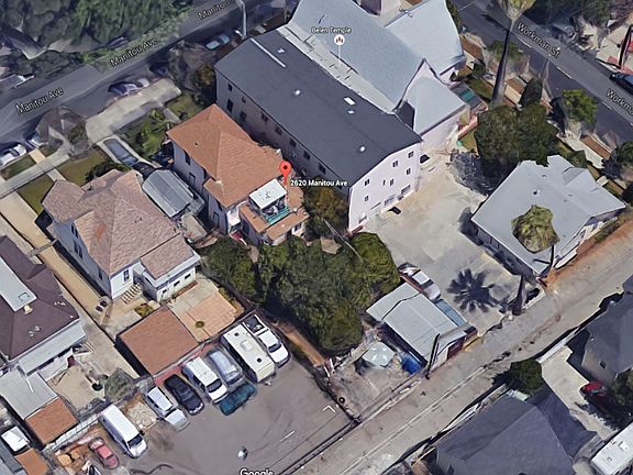 5th image of 2620 Manitou Ave