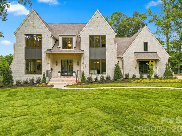 125 Randstone Ct, Charlotte, NC 28211