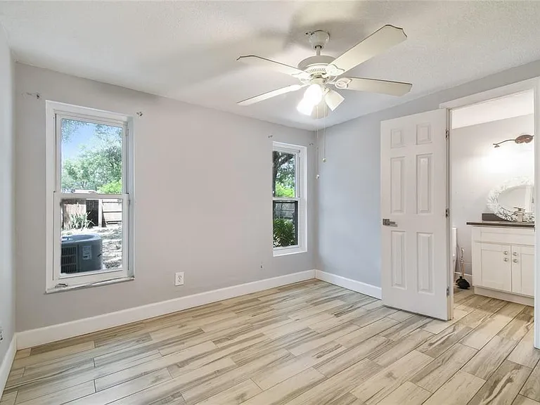 3679 Sugarcreek Dr — Photo 15