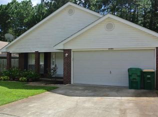 8595 Wilburn Cv, Navarre, FL 32566