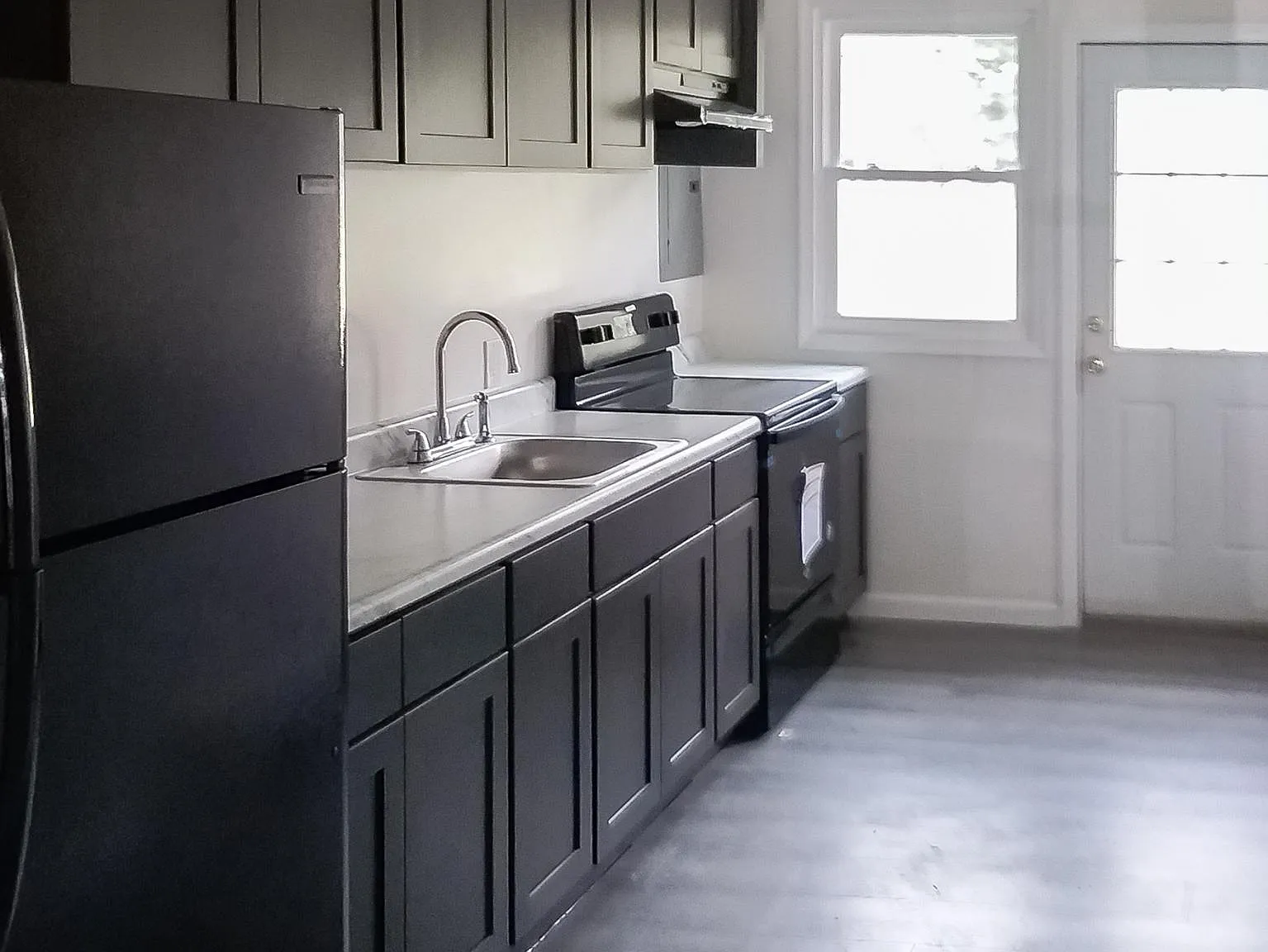 1 bed, 500 sqft, $1,295 — Photo 1