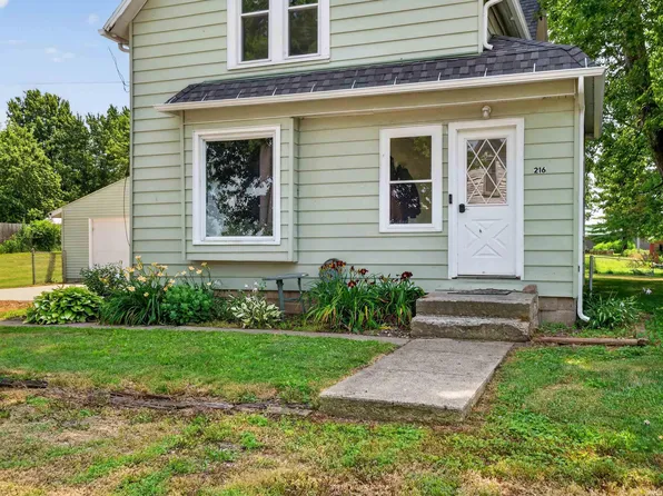 216 E Depot St, Hudson, IN 46747
