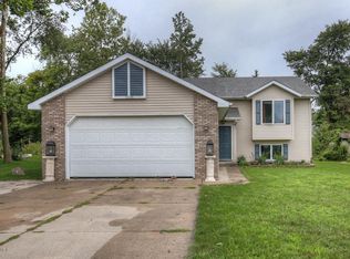11045 56th Ave, Allendale, MI 49401