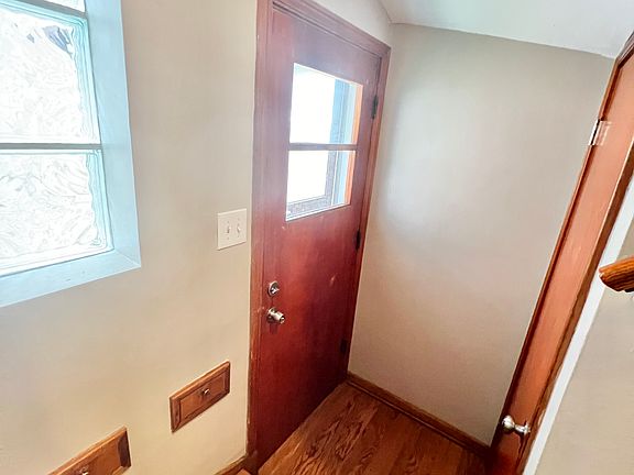 3rd image of 5536 N Major Ave #G