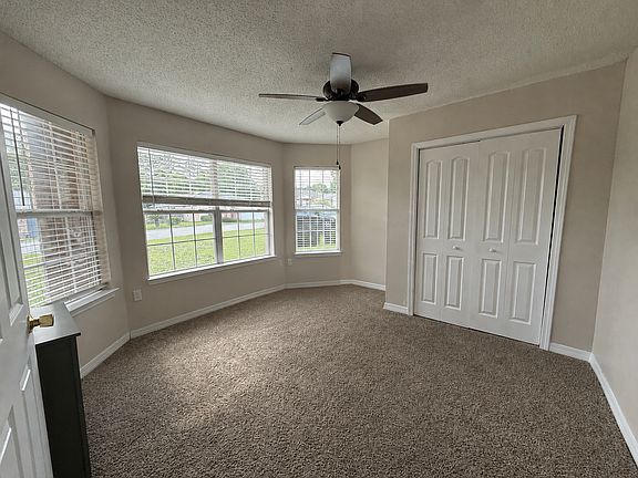 5th image of 275 Limestone Cir
