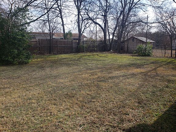 2nd image of 1518 Ferndale Dr