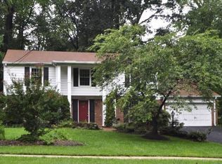 7116 Devonshire Rd, Alexandria, VA 22307