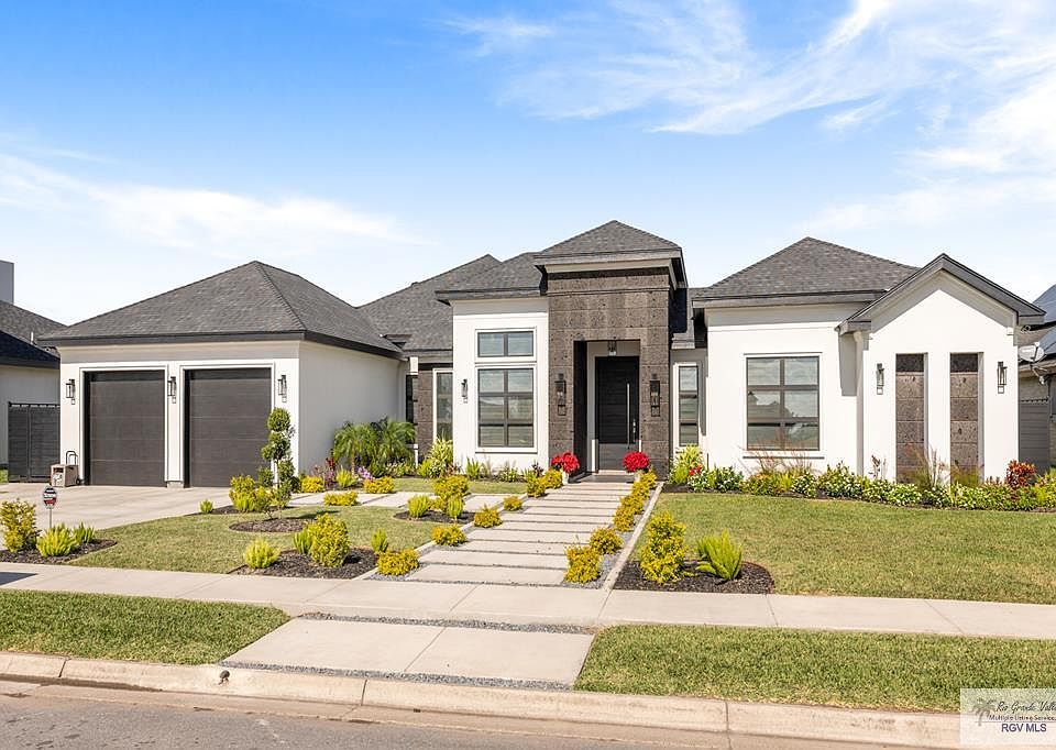 1st image of 137 Canteros Dr