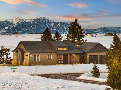 570 Bear Crossing Rd, Gallatin Gateway, MT, 59730
