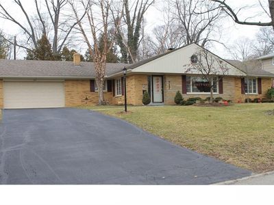 217 Castle Dr, Dayton, OH, 45429