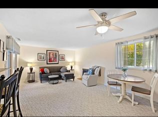 98 Henry Law Ave APT 31, Dover, NH 03820