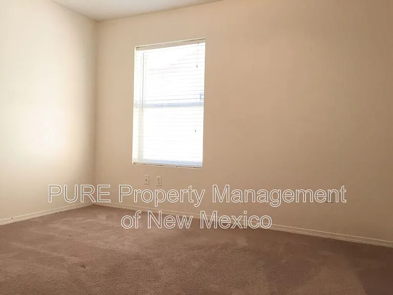 5609 Crown Ridge Rd NW — Photo 19