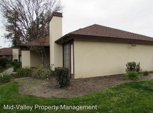 440 E Prosperity Ave, Tulare, CA 93274