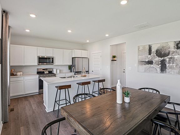 7th image of this home