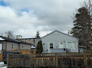 10541 157th St NW, Edmonton, AB