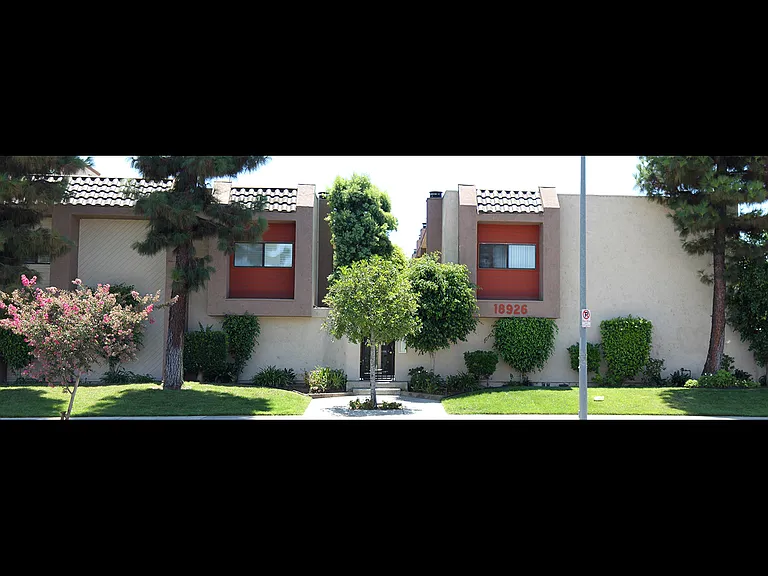 Sherman Way Townhomes — Photo 1