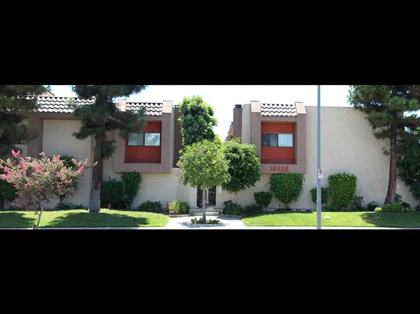 Sherman Way Townhomes, 18926 Sherman Way Unit 311, Reseda, CA 91335