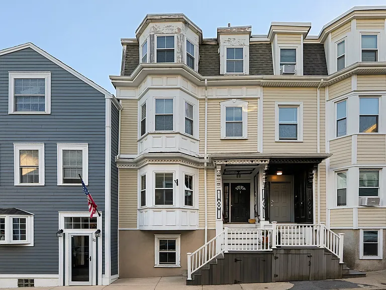 7 Brewster St #3 — Photo 20