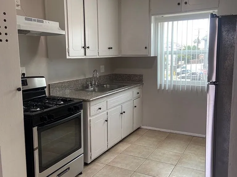 7718 Avalon Blvd #7722 — Photo 10