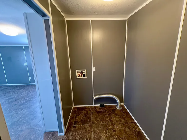 706 S Roosevelt St — Photo 6