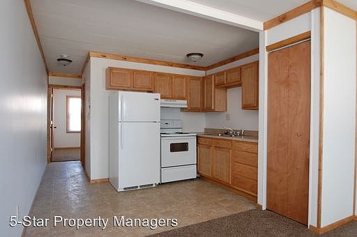 5th image of 523 E Douglas St APT 4