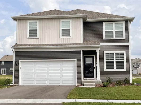 1361 Vineyard Ln, Pingree Grove, IL 60140