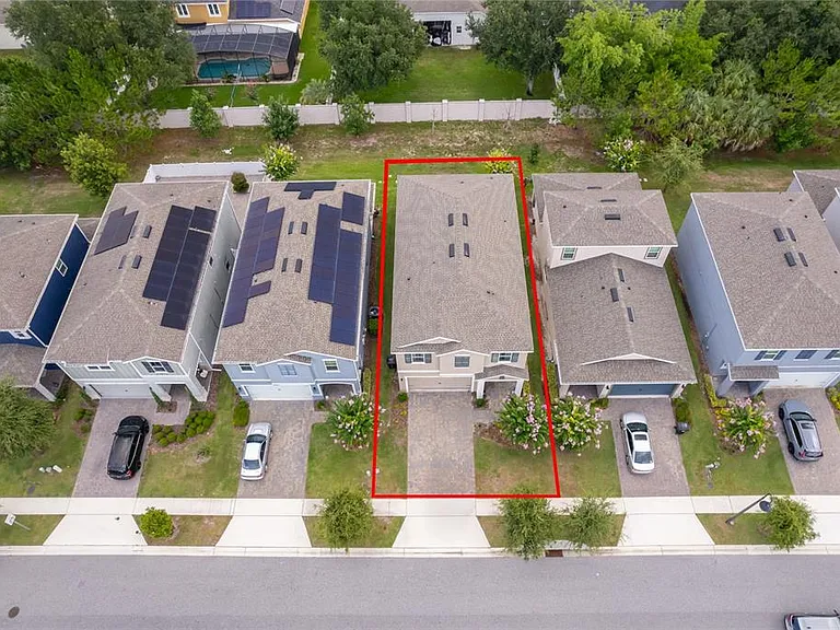 2229 Emerald Springs Dr — Photo 2