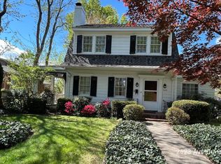 2423 Avenham Ave SW, Roanoke, VA 24014