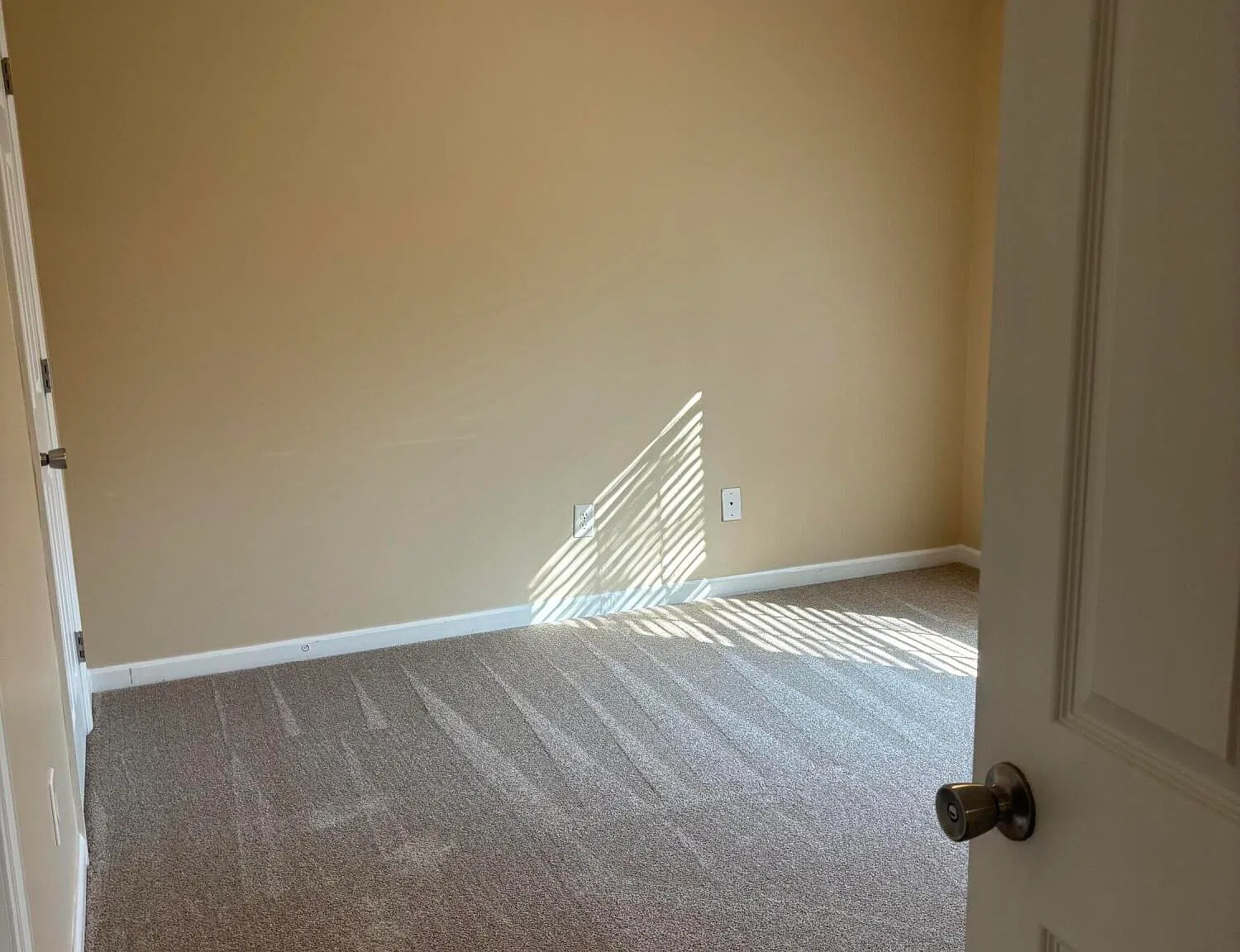 2 bed, 2.0 bath, 1092 sqft, $1,225 — Photo 4